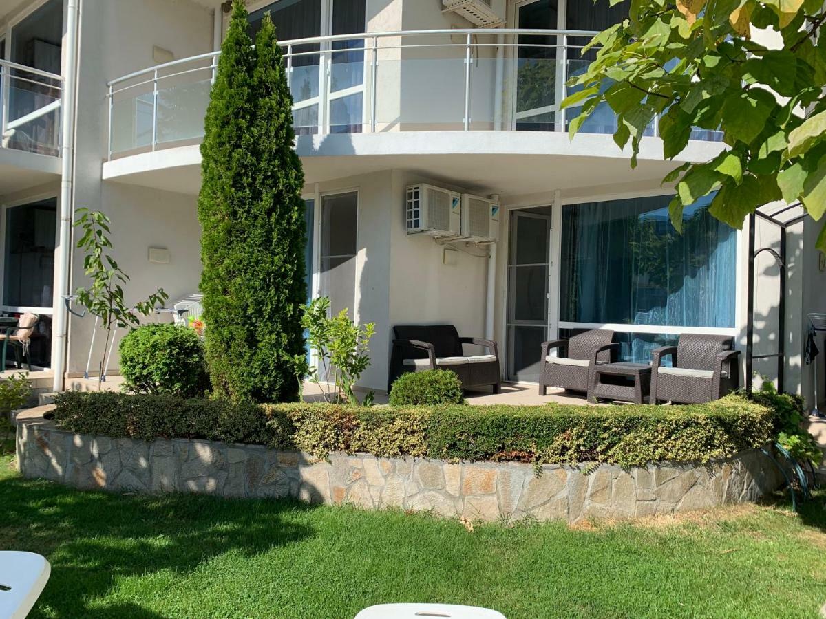 Apartment With Terrace In Spa Complex Burgas Bagian luar foto